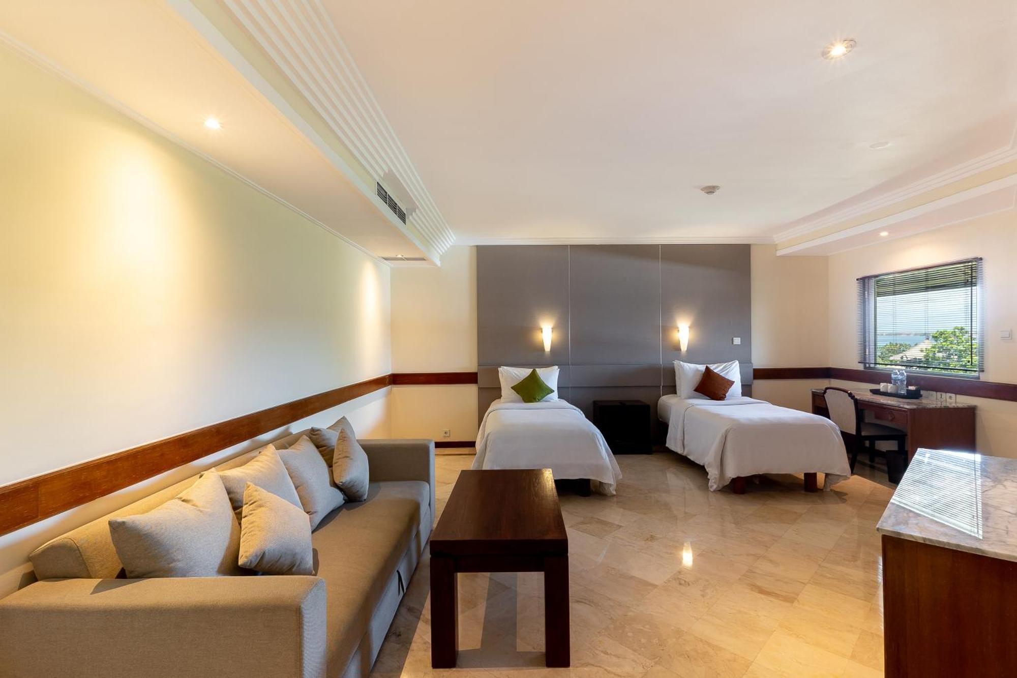 Discovery Kartika Plaza Hotel Kuta Lombok Εξωτερικό φωτογραφία Junior Suite
