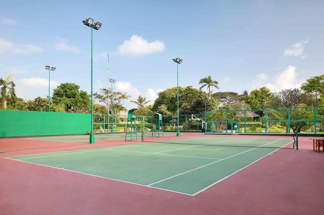 Discovery Kartika Plaza Hotel Kuta Lombok Εξωτερικό φωτογραφία Tennis Courts